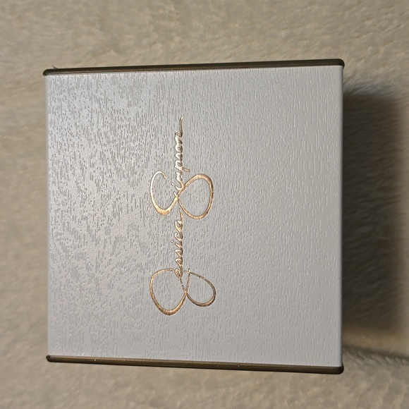 Jessica Simpson jewelry set - Picture 3 of 3